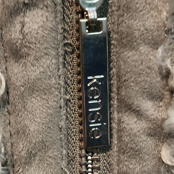 Like New Kensie Vest, Size Small - Picture 3 of 9